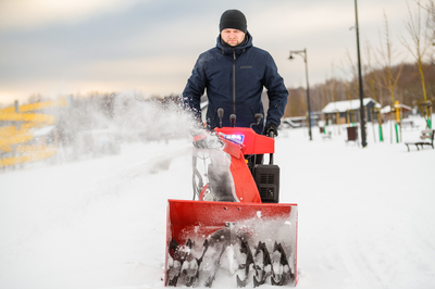 Ručně !!! CEDRUS SB71G-E JARNÍ SNĚHOVÁ FRÉZA S PRUŽINOVÝM PLUHEM, POSTŘIKOVAČEM, OBRACEČEM DRÁTŮ S POHONEM A STARTEM 10 KM ESTART - OFICIÁLNÍ DISTRIBUTOR - AUTORIZOVANÝ PRODEJCE