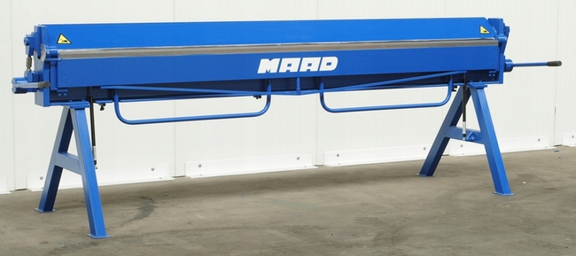 MAAD ZG-3000 /1mm OHÝBACÍ DEBORASTICKÉ ŘEZACÍ ZAŘÍZENÍ MAAD ZG-3000 /1mm