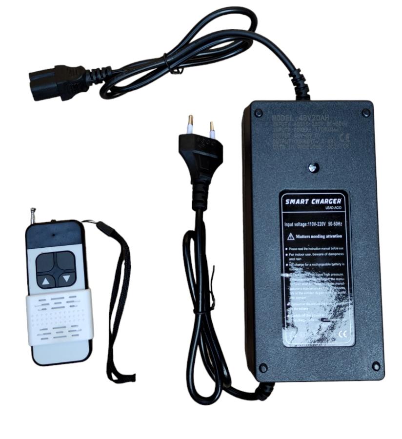 Szczegóły konstrukcji zbiornika opryskiwacza MASTERCUT FH-36H