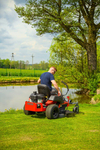 CEDRUS C-TRAC Z107 42 ZERO-TRACK GARDEN TRACTOR ZERO TURN 107cm 24HP LONCIN LC2P77F V-TWIN two cylinder lawn mower - OFFICIAL DISTRIBUTOR - AUTHORIZED DEALER