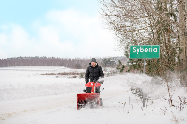 From Hand !!! CEDRUS SB61-E+ SPRINIONAL SNOW CLEANER WITH 7KM ESTART DRIVE AND START - OFFICIAL DISTRIBUTOR - AUTHORIZED DEALER