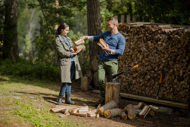 FISKARS X17 DŘEVĚNÉ ŠTÍPACÍ PENČÍŘE Fiskars X17 M 1015641 - OFICIÁLNÍ DISTRIBUTOR - AUTORIZOVANÝ PRODEJCE FISKARS