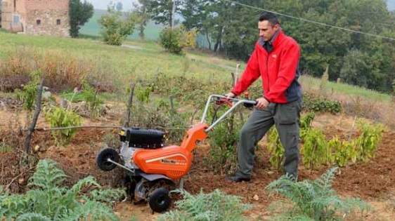 OLEO MAC MH 155 K POWER GARDEN CULTIVATOR MH155 2,4KM / 46CM PREMIUM CLASS 68569003E5 - OFICIÁLNÍ DISTRIBUTOR - AUTORIZOVANÝ PRODEJCE OLEO-MAC