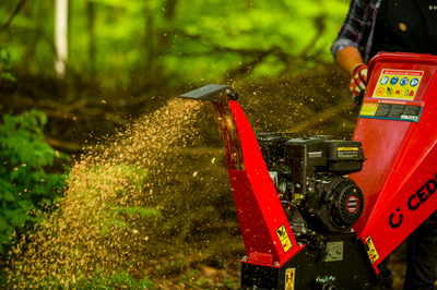 Cedrus RB02 rozdrabniacz spalinowy rębak do gałęzi 10 cm Loncin 6,5 KM