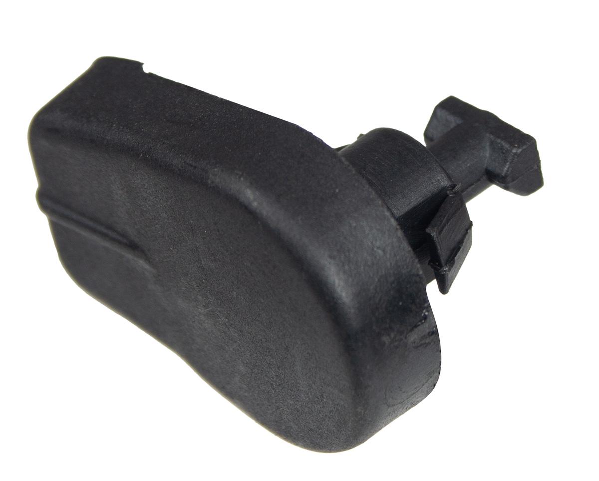 Zatrzask pokrywy filtra Stihl MS250 MS230 025 023 PJ25066 widok z boku