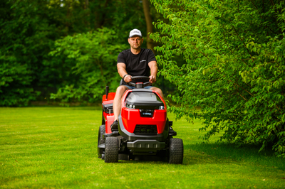 CEDRUS C-TRAC 93HC PREMIUM LUX Sekačka se zadním výhozem HYDROSTAT 93cm 2 CYLINDRES C-TRAC-93HC EWIMAX OFICIÁLNÍ DISTRIBUTOR - AUTORIZOVANÝ PRODEJCE CEDRUS