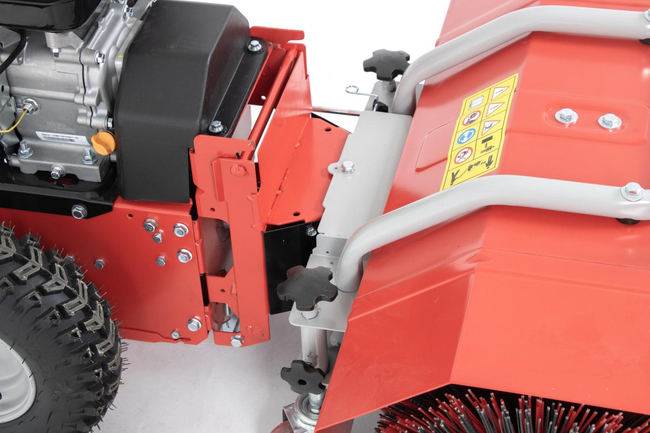 ZAMIATARKA ODŚNIEŻARKA  SPALINOWA FAWORYT KZ80 80CM LONCIN H200 4w1