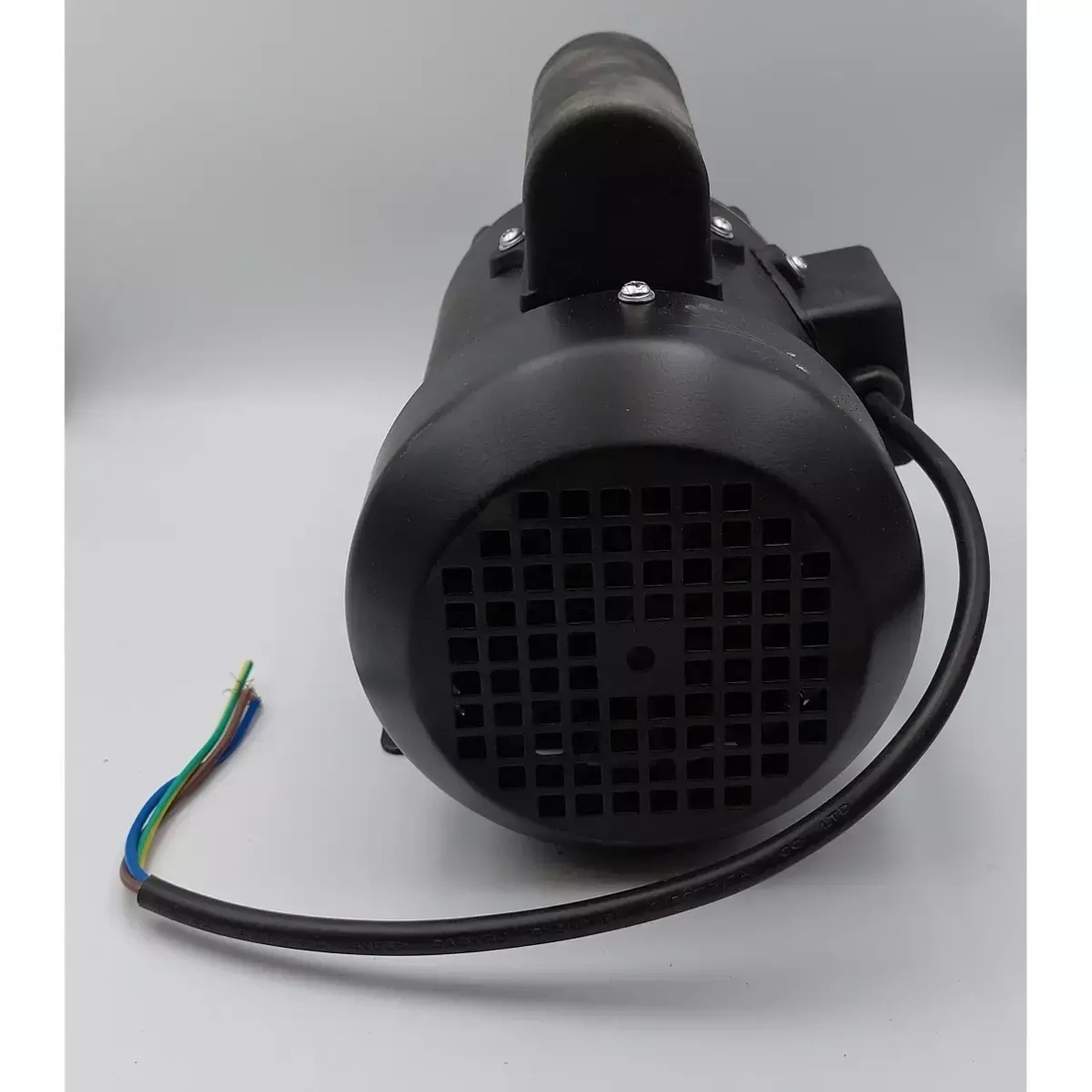 Silnik elektryczny Dedra DED7710 zbliżenie