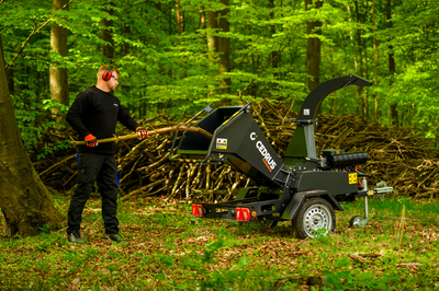 Cedrus R13 Rozdrabniacz Spalinowy Rębak Komunalny 24 KM do gałęzi 13cm z Homologacją Drogową