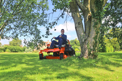 Traktorek Zero-Turn Ariens Ikon XD 42" (Kawasaki, 107 cm)