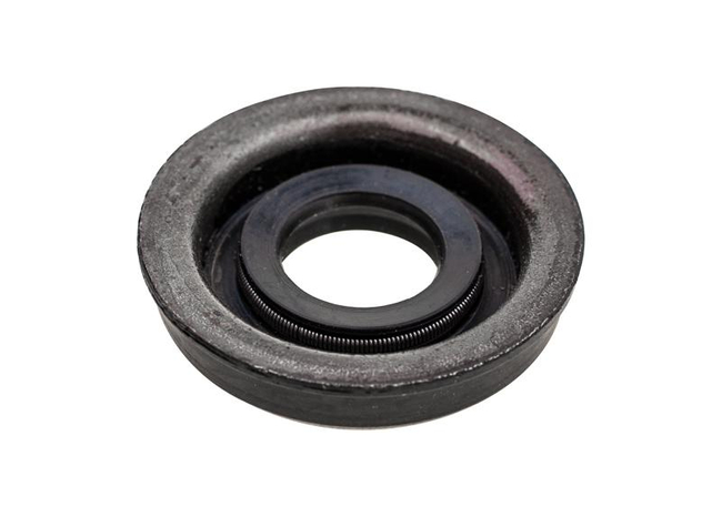 Těsnění hřídele pily NAC CS2500 pro velký trh 010078