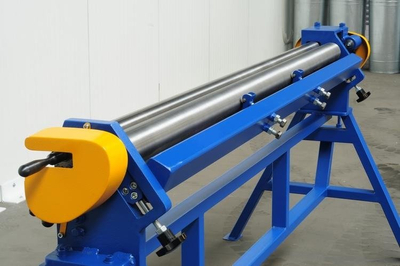 MAAD ZW-2000/0.6 WALCARKA ZWIJARKA WALCE DO BLACHY MAAD ZW-2000/0.6mm