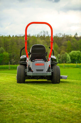 CEDRUS C-TRAC Z132 52 ZERO-TRACK ZAHRADNÍ TRÁVNÍK ZERO TURN 132cm 27 hp LONCIN LC2P82F V-TWIN dvouválcový travní traktor - OFICIÁLNÍ DISTRIBUTOR - AUTORIZOVANÝ PRODEJCE