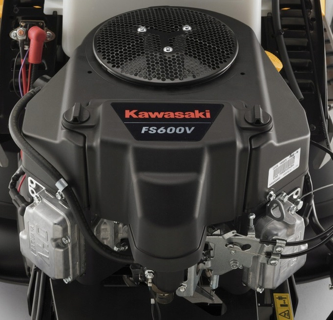 OLEO MAC OM 106/20 KWH KAWASAKI GARDEN TRACTOR HYDROSTATIC 102cm 7000m2 HYDROSTATIC self-propelled lawn mower PREMIUM CLASS 68129209 Kawasaki FS600V two cylinders - OFICIAL DISTRIBUTOR - AUTHORIZED DEALER OLEO-MAC