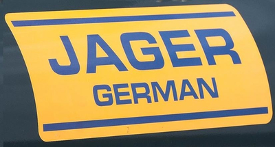 JAGER GERMAN OIL CONTROLLER Vzduchový kompresor 100L 8BAR 350l/Min 2,2 kW 230V Výkonné věci