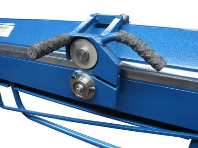 ZAGINARKA GIĘTARKA KRAWĘDZIARKA DEKARSKA DO BLACHY Z CIĘCIEM MAAD ZG-2000 /2mm