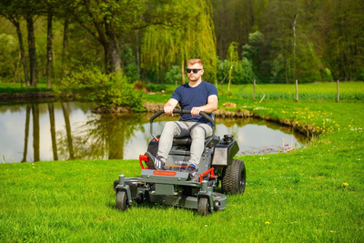 Traktorek ogrodowy Cedrus C-TRAC Z107