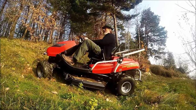 OLEO MAC TUAREG APACHE 92 EVO EMAK PROFESIONÁLNÍ ZAHRADNÍ SEKAČKA EMAK K2200 92cm PREMIUM CLASS 68129002A - OFICIÁLNÍ DISTRIBUTOR - AUTORIZOVANÝ PRODEJCE OLEO-MAC