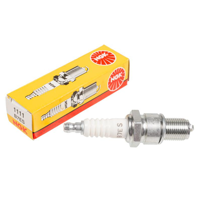 Zapalovací svíčka.NGK B7ES 1111