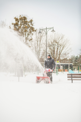 From Hand !!! CEDRUS SB71G-E SPRINIONAL SNOW CLEANER WITH SPRINKLER, SPRINKLER AND DRIVE 10KM ESTART WITH START - OFFICIAL DISTRIBUTOR - AUTHORIZED DEALER