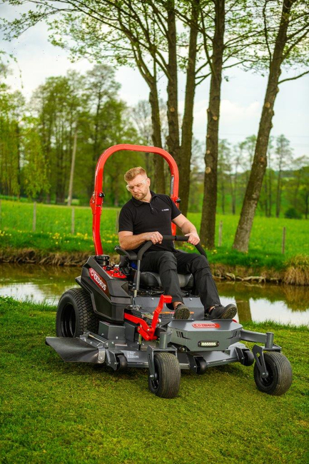 CEDRUS C-TRAC Z132 52 ZERO-TRACK ZAHRADNÍ TRÁVNÍK ZERO TURN 132cm 27 hp LONCIN LC2P82F V-TWIN dvouválcový travní traktor - OFICIÁLNÍ DISTRIBUTOR - AUTORIZOVANÝ PRODEJCE