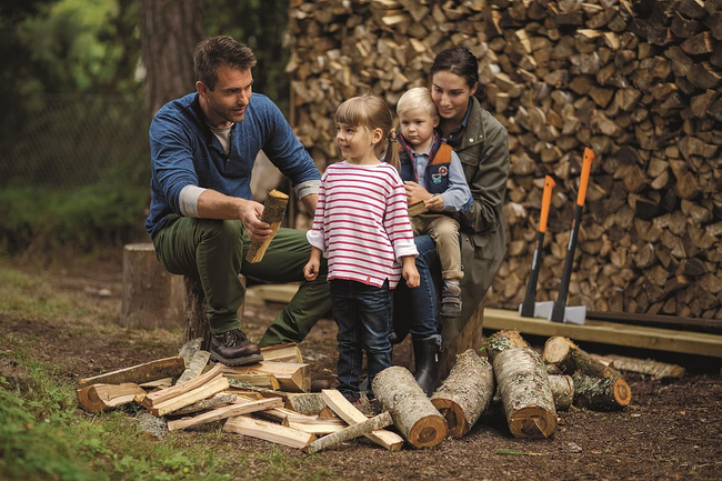 FISKARS X17 DŘEVĚNÉ ŠTÍPACÍ PENČÍŘE Fiskars X17 M 1015641 - OFICIÁLNÍ DISTRIBUTOR - AUTORIZOVANÝ PRODEJCE FISKARS