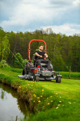 Cedrus C-TRAC Z132 traktorek ogrodowy kosiarka samojezdna Zero Turn 132 cm 27 KM Loncin