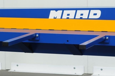 MAAD NGR-1400/1.5 NOŻYCE GILOTYNOWE GILOTYNA DO BLACHY MAAD NGR-1400/1.5 mm