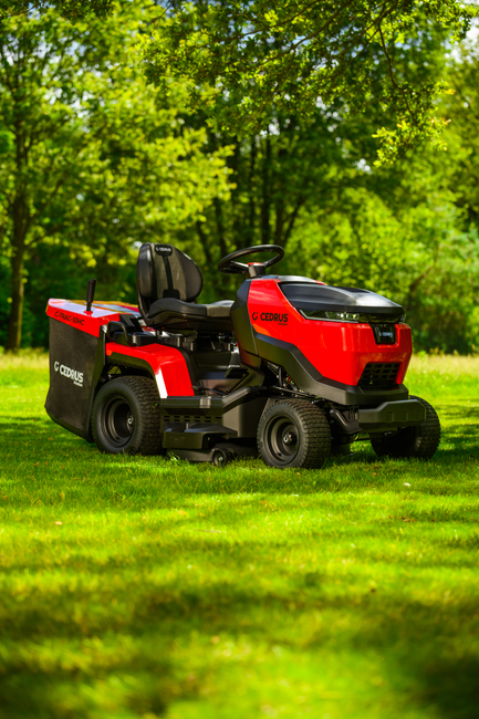 CEDRUS C-TRAC 103HC PREMIUM LUX Rear-Dump Self-Propelled Lawn Mower HYDROSTAT 102cm 2 CYLINDRES C-TRAC-103HC EWIMAX OFFICIAL DISTRIBUTOR - AUTHORIZED CEDRUS DEALER