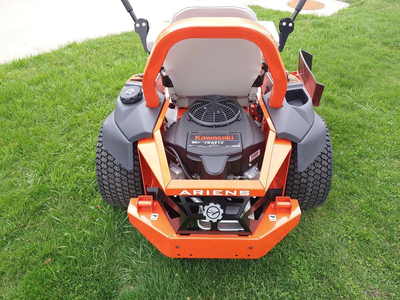ARIENS APEX 52" ZERO TRAKER ZERO TURN 132cm KAWASAKI 23 hp PREMIUM V-TWIN two cylinder lawn tractor 991315 - OFFICIAL DISTRIBUTOR - AUTHORIZED DEALER ARIENS