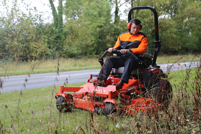 ARIENS ZENITH 60" ZERO TRAKER GARDEN TILLER ZERO TURN 152cm KAWASAKI 23HP PREMIUM V-TWIN two cylinders 991322 - OFFICIAL DISTRIBUTOR - AUTHORIZED DEALER ARIENS