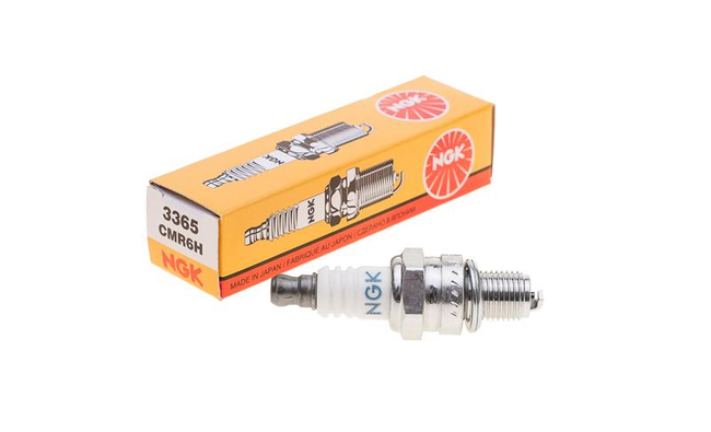 Świeca zapłonowa NGK CMR6H Stihl nowe pilarki i wykaszarki 3365