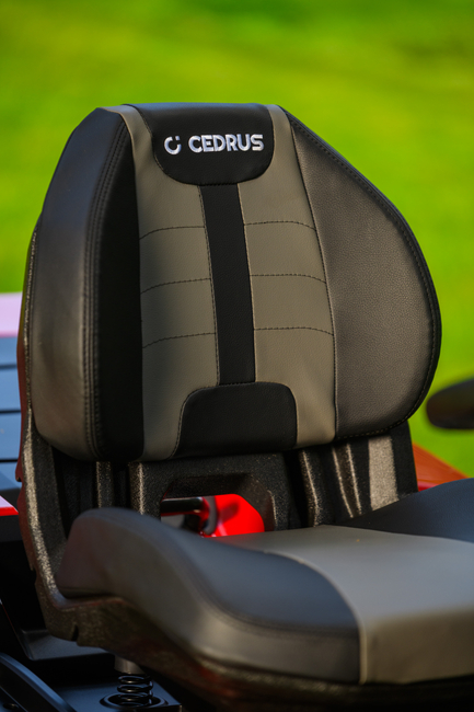 CEDRUS C-TRAC 103HC PREMIUM LUX Sekačka se zadním výhozem HYDROSTAT 102cm 2 CYLINDRY ZPĚTNÝ ZAHRADNÍ TRAKTOR C-TRAC-103HC EWIMAX OFICIÁLNÍ DISTRIBUTOR - AUTORIZOVANÝ PRODEJCE CEDRUS