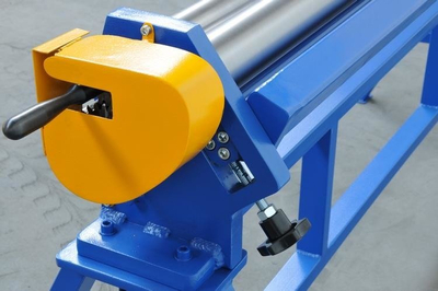 MAAD ZW-2000/0.6/EL WALCARKA ZWIJARKA ELEKTRYCZNA 1-FAZOWA WALCE DO BLACHY MAAD ZW-2000 /0.6mm EL