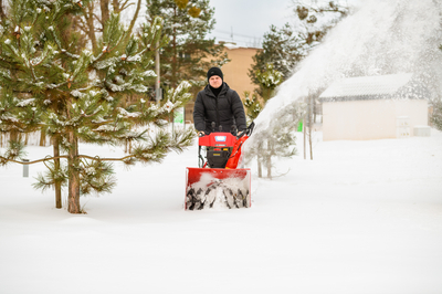 Ručně !!! CEDRUS SB71G-E JARNÍ SNĚHOVÁ FRÉZA S PRUŽINOVÝM PLUHEM, POSTŘIKOVAČEM, OBRACEČEM DRÁTŮ S POHONEM A STARTEM 10 KM ESTART - OFICIÁLNÍ DISTRIBUTOR - AUTORIZOVANÝ PRODEJCE