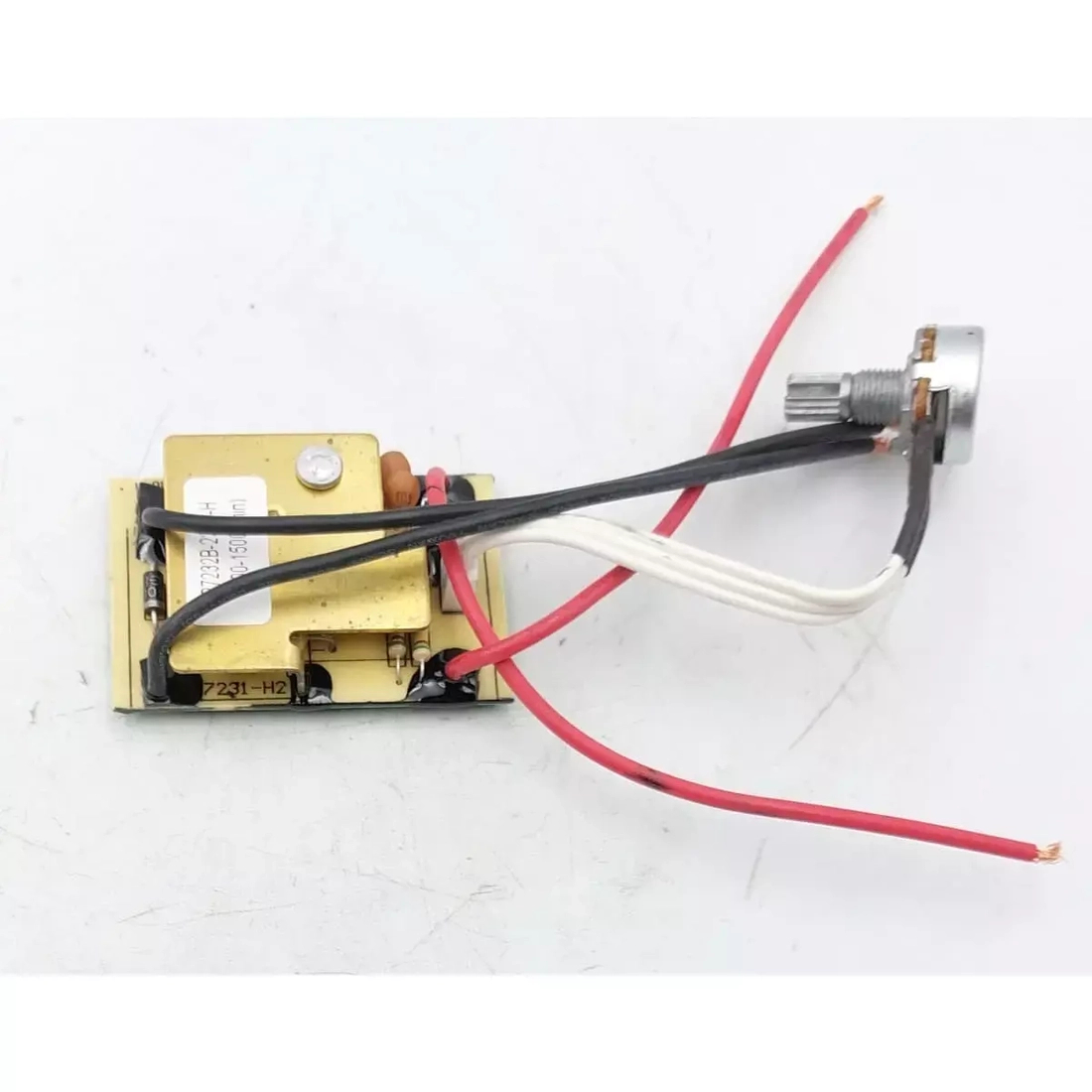 Regulator obrotów DEDRA XDED7758.124 – detale techniczne