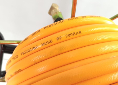 MASTERCUT OS-S22-T S30-T KOLOVÝ POSTŘIKOVAČ SE SPALOVACÍM MOTOREM