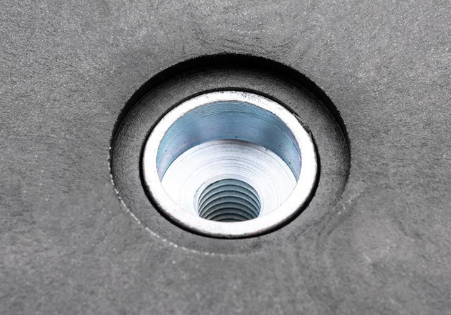 Głowica żyłkowa Oleo-Mac M8x1.25 109mm Tap-N-Go 150005