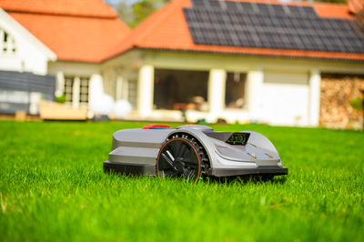 SUNSEEKER X5 CEDRUS X5 ELITE ORION BY SUNSEEKER RTK AUTOMATIC MOWING ROBOT CEDRUS C-MOW X5 2000m2 WITHOUT CABLE / WITHOUT WIRELESS - OFFICIAL DISTRIBUTOR - AUTHORIZED DEALER CEDRUS