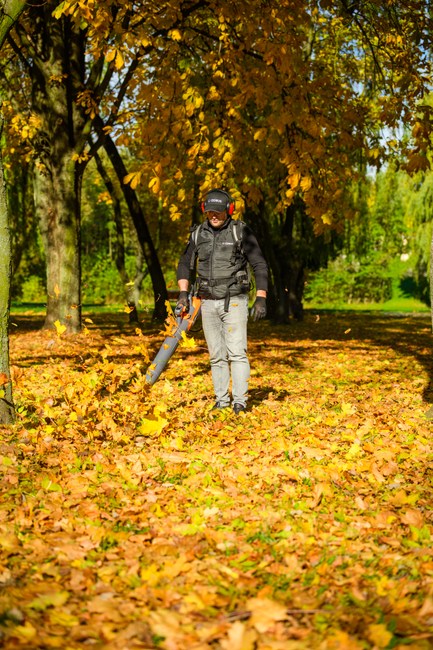 Cedrus BL210-P Akumulátorový foukač Cedrus 60V BL210-P, bez baterie a nabíječky CEDBL210-P