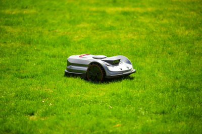 SUNSEEKER X5 CEDRUS X5 ELITE ORION BY SUNSEEKER RTK AUTOMATIC MOWING ROBOT CEDRUS C-MOW X5 2000m2 WITHOUT CABLE / WITHOUT WIRELESS - OFFICIAL DISTRIBUTOR - AUTHORIZED DEALER CEDRUS