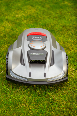 SUNSEEKER CEDRUS ORION X7 BY SUNSEEKER RTK C-MOW X7 AUTOMATIC MOWING ROBOT 3000m2 - OFICIÁLNÍ DISTRIBUTOR - AUTORIZOVANÝ PRODEJCE CEDRUS