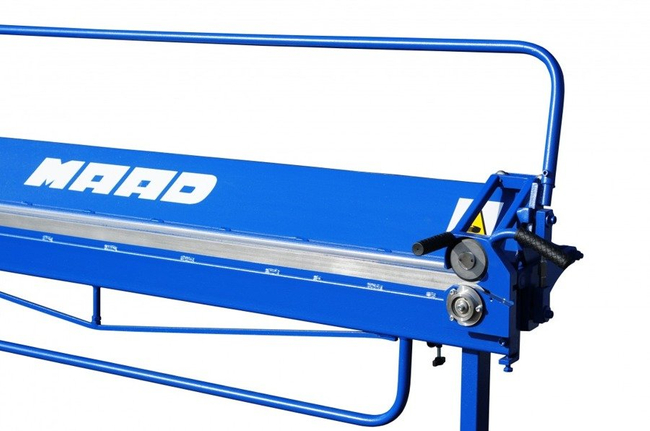 MAAD ZGL-2000/0.7 LIGHTWEIGHT BENDER DECKING BENDER FOR SHEET SHEET LIGHTWEIGHT VERSION - PORTABLE MAAD ZGL-2000/0.7 mm
