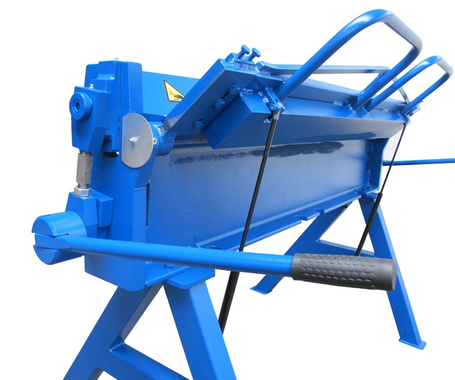 BENDING MACHINE ROOFING SHEET METAL BENDING MACHINE WITH CUTTING MAAD ZG-1600 /2.5mm