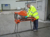  NORTON CLIPPER CM42 COMPACT PIŁA PILARKA PRZECINARKA STOŁOWA STOLIKOWA DO KOSTKI BUDOWLANA EWIMAX - OFICJALNY DYSTRYBUTOR - AUTORYZOWANY DEALER NORTON CLIPPER