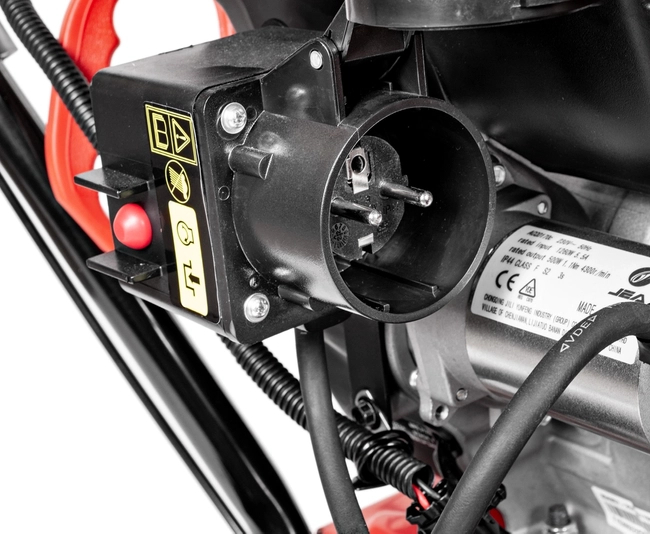 Ručně ! CEDRUS SB56-E SPRINNER SNĚHOVÝ PLUH S POHONEM 7KM CEDRUS SB56-E SPRINNER SNĚHOVÝ PLUH S POHONEM MOTORU ESTART - OFICIÁLNÍ DISTRIBUTOR - AUTORIZOVANÝ PRODEJCE