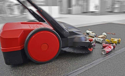 HAAGA 677 ZAMIATARKA ELEKTRYCZNA AKUMULATOROWA RĘCZNA PROWADZONA URZĄDZENIE SPRZĄTAJĄCE Z SYSTEMEM TURBO 77cm PREMIUM  AUTORYZOWANY DEALER HAAGA