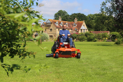 ARIENS IKON XD 42" ZERO TRAKER ZERO TURN 107cm KAWASAKI 21HP PREMIUM V-TWIN two cylinder lawn mower 915340 - OFFICIAL DISTRIBUTOR - AUTHORIZED DEALER ARIENS