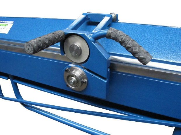 MAAD ZG-2000/0,7 OHÝBACÍ DEBORASTICKÝ ŘEZACÍ BLOK MAAD ZG-2000/0,7 mm