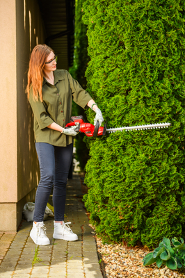 Akumulátorové nůžky na živý plot CEDRUS HT510 Li CEDHT510LI 20V POWER+ OFICIÁLNÍ DISTRIBUTOR - AUTORIZOVANÝ PRODEJCE CEDRUS